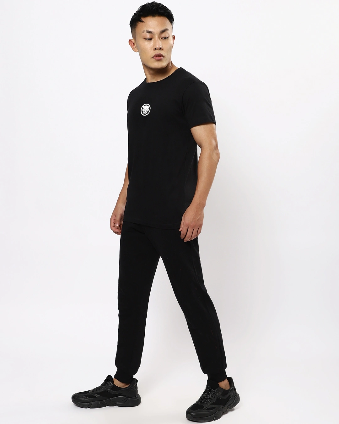 OFFICIAL MARVEL MERCHANDISE - Image 4